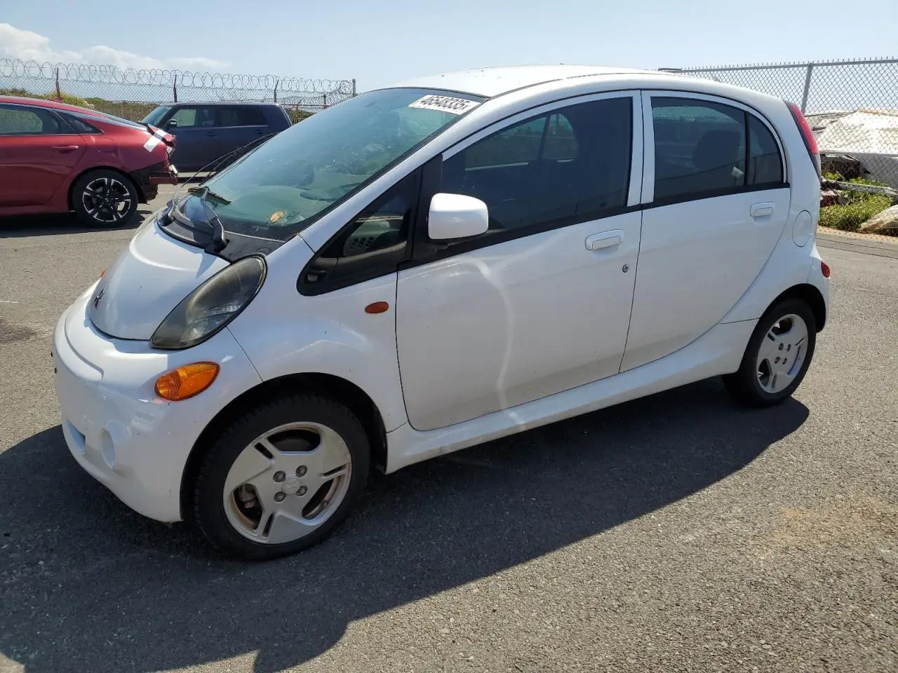 2012 MITSUBISHI ALL OTHER WHITE VIN: JA3215H17CU008589