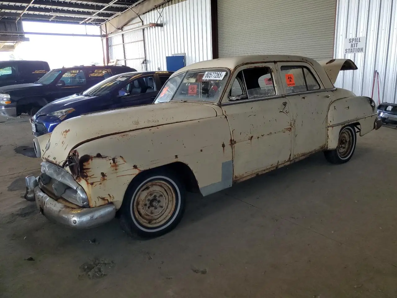 1951 DODGE WAYFARER BEIGE VIN: D4253195