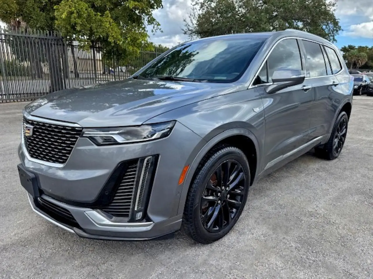 2020 CADILLAC XT6 GRAY VIN: 1GYKPDRS9LZ133642